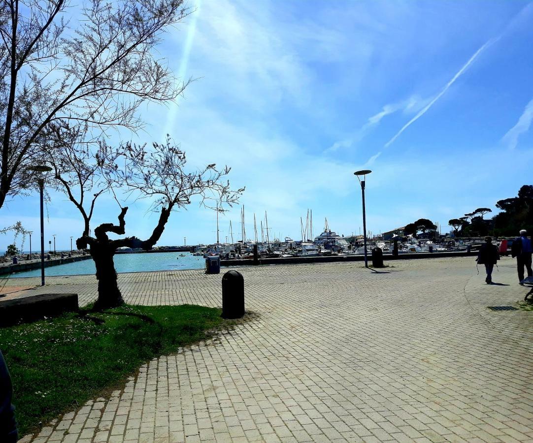 Elite19 Apartment Bocca di Magra Bagian luar foto